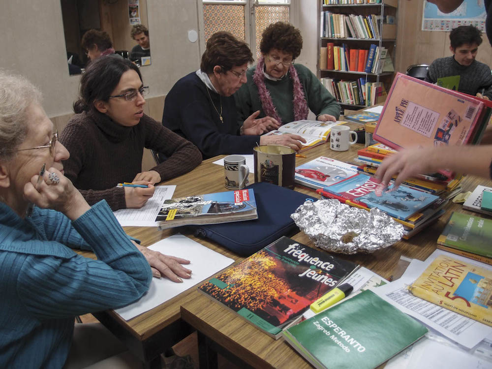 Groupe de travail au siège d'Espéranto-France
 - 