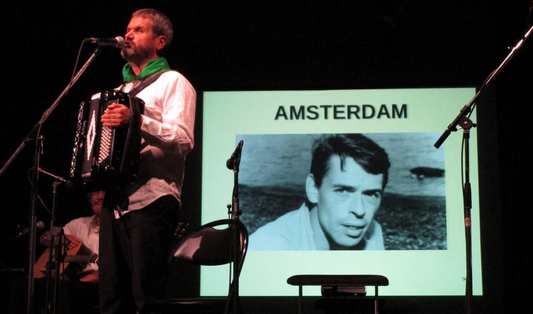 FaMo des Kompanoj chante Amsterdam en espéranto