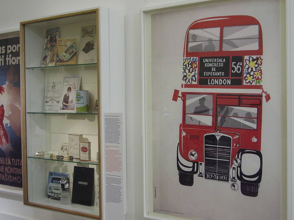 Musée de l'espéranto, Vienne
 - Brian Moon